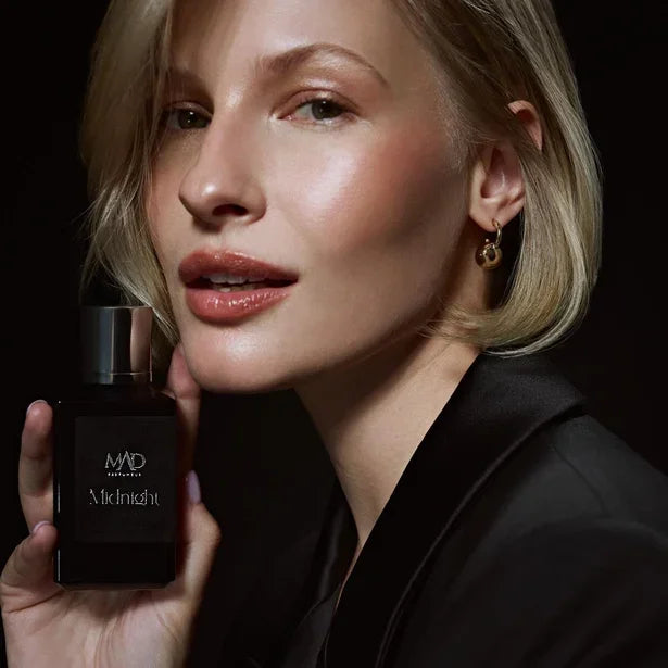 Mad Midnight 100 ml Unisex - בושם שנולד מתוך דממת הלילה